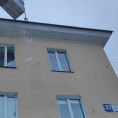 Расчистка кровли от снега и наледи