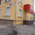 📌Закрашиваем пропагандистские надписи на фасадах домов на нашем фонде.