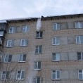 ❄Очистка кровель домов от снега и наледи после недавних аномальных снегопадов.❄