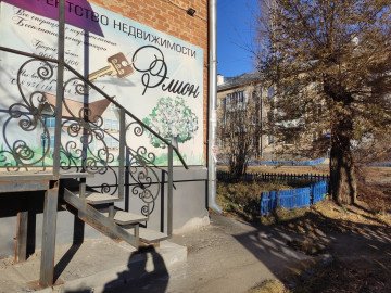 Прочистка и ремонт водосточных труб по адресу Ферсмана 6.
