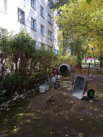 Ремонт отмостки по адресу Автозаводцев 53