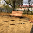 Установка лавочек по адресу Ильменская 94⚒