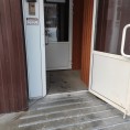 Установка противоскользящих накладок по адресу Автозаводцев 45.
