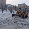 Очистка придомовой территории от снега